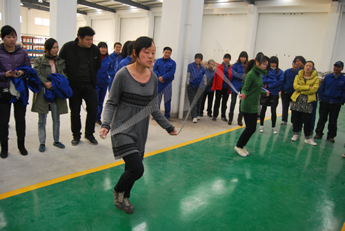 上海滬工閥門(mén)廠(chǎng)第二屆職工運(yùn)動(dòng)會(huì)女子跳繩比賽(圖10)